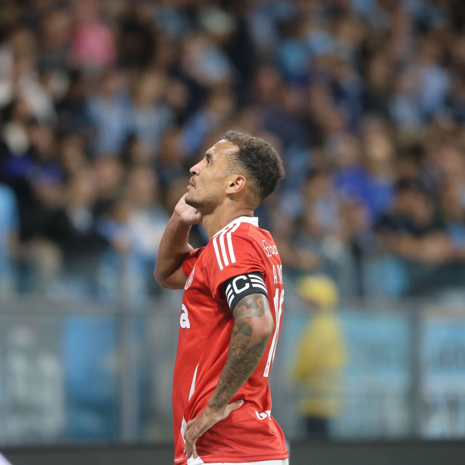 Alan Patrick comemora o gol no grenal 477 - Grêmio x Internacional Brasileirão 2025 - Foto Ricardo Duarte SC Internacional